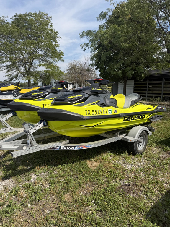 2019 Sea-Doo RXT-X 300 Rotax1630 ACE Premium W/Sound System BASE in clyde OH