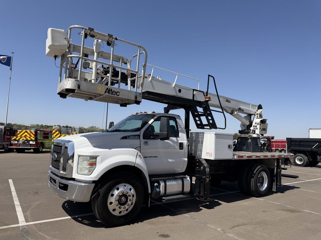 2022 FORD F650 ALTEC in Rice, MN