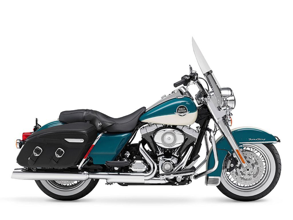 2009 Harley-Davidson® FLHRC - Road King® Classic CLASSIC in Simpsonville, SC