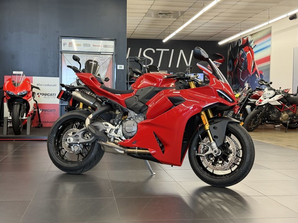 2026 Ducati Panigale V2 S Ducati Red V2 S in Austin, TX