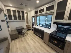 2027 Forest River SIGNATURE 301SRK Rockwood