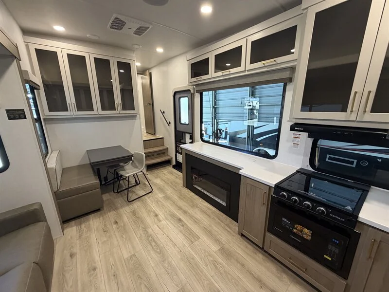 2027 Forest River SIGNATURE 301SRK Rockwood