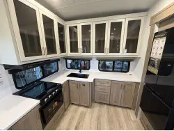 2027 Forest River SIGNATURE 301SRK Rockwood