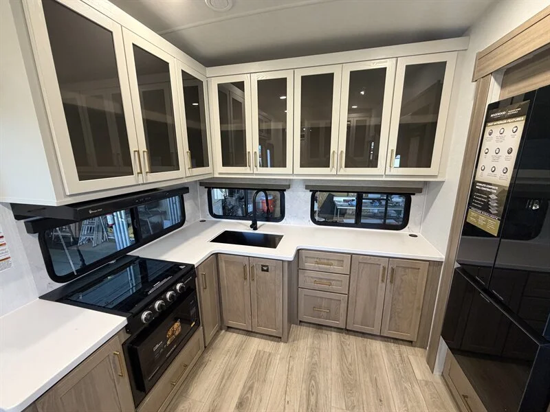 2027 Forest River SIGNATURE 301SRK Rockwood