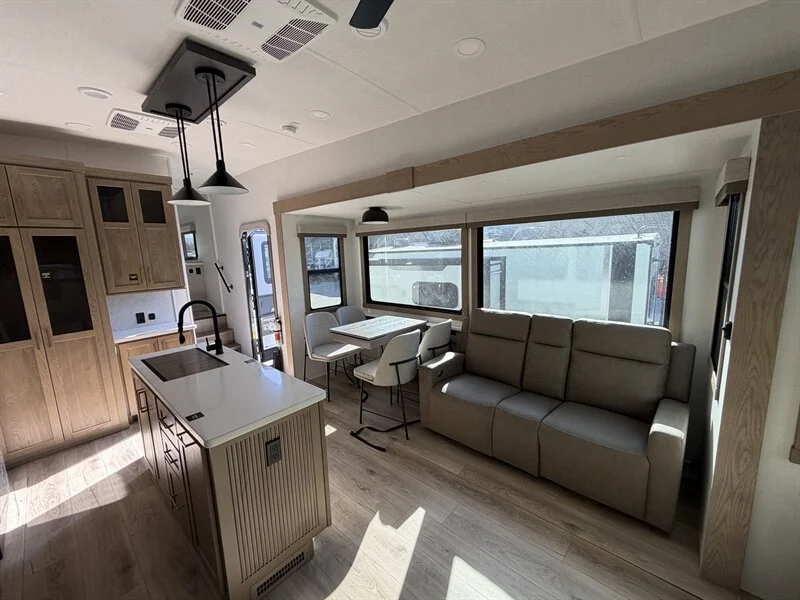 2027 Forest River Signature 401SFB Rockwood