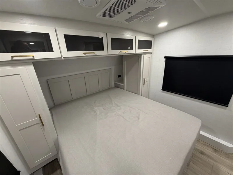2027 Forest River SIGNATURE 301SRK Rockwood