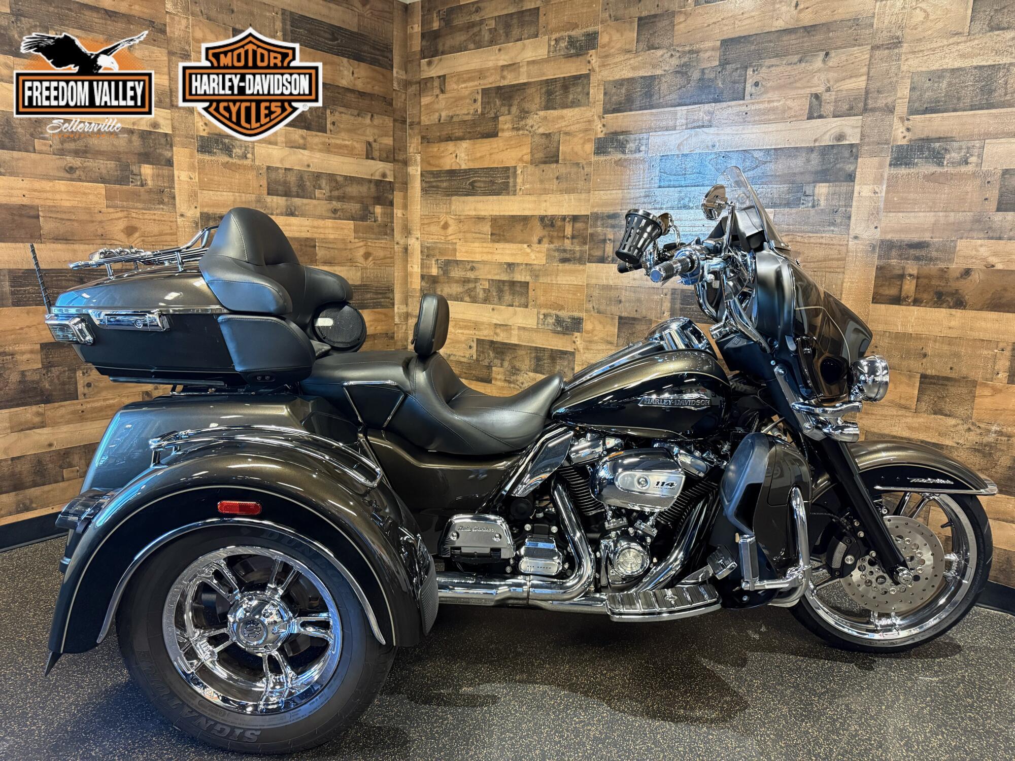 2020 Harley-Davidson Tri Glide Ultra ULTRA CLASSIC in Sellersville, PA