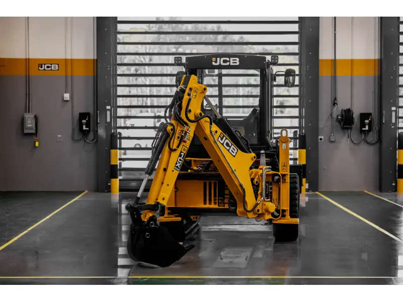 2026 JCB 1CXT