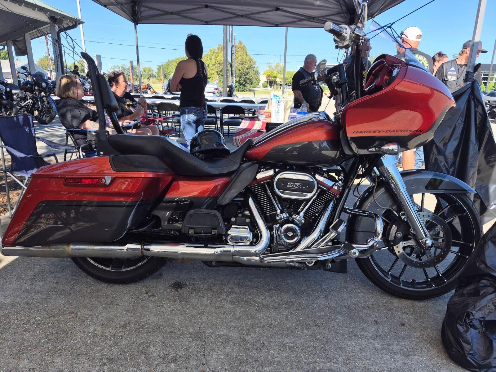 2018 Harley-Davidson CVO Road Glide CVO in Winterville, NC