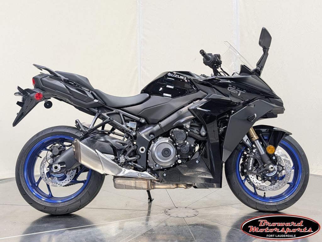 2027 Suzuki GSX-S1000GT+ 1000GT+ in Fort Lauderdale, FL
