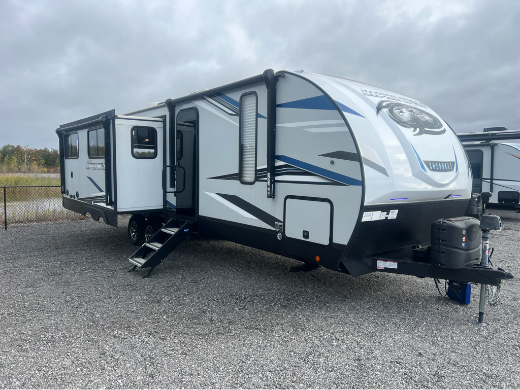 2021 Forest River Cherokee Alpha Wolf 26RL-L in muskegon MI