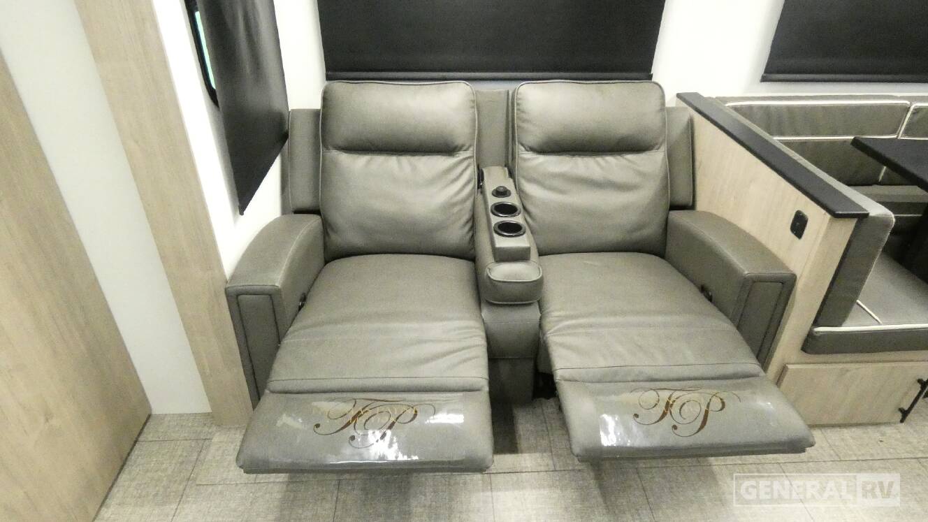 A photo of this 2025 Grand Design IMAGINE 2600RB