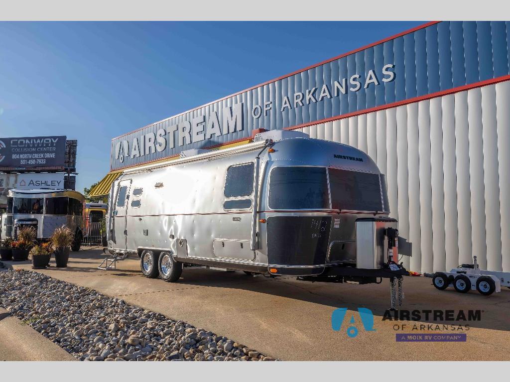 2027 Airstream Stetson + 6666 Special Edition 27FB Twin Bed in conway AR
