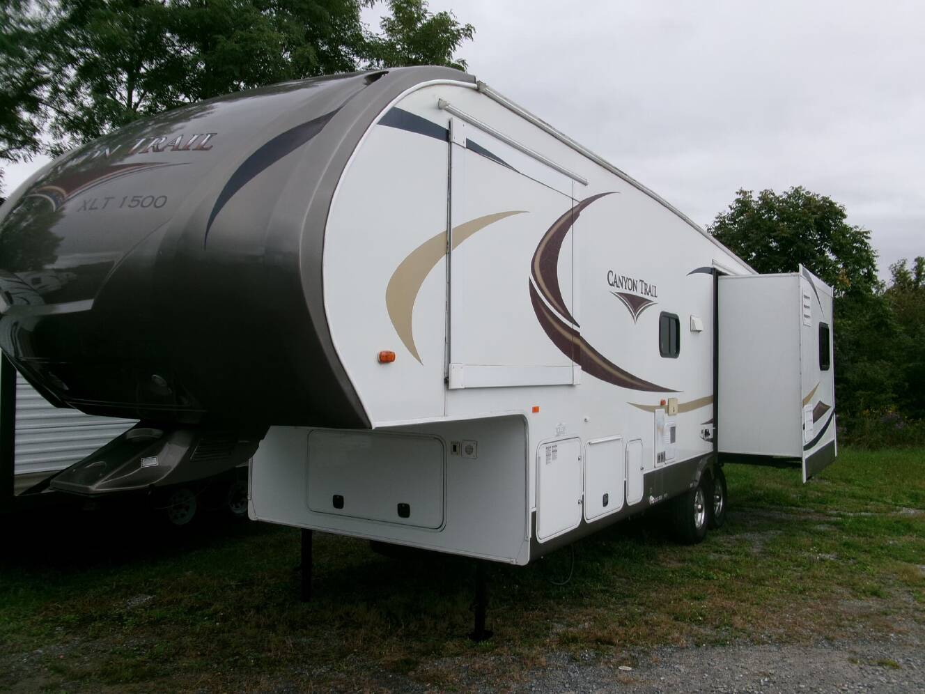 A photo of this 2012 Yellowstone Rv Canyon Trail 30FSES