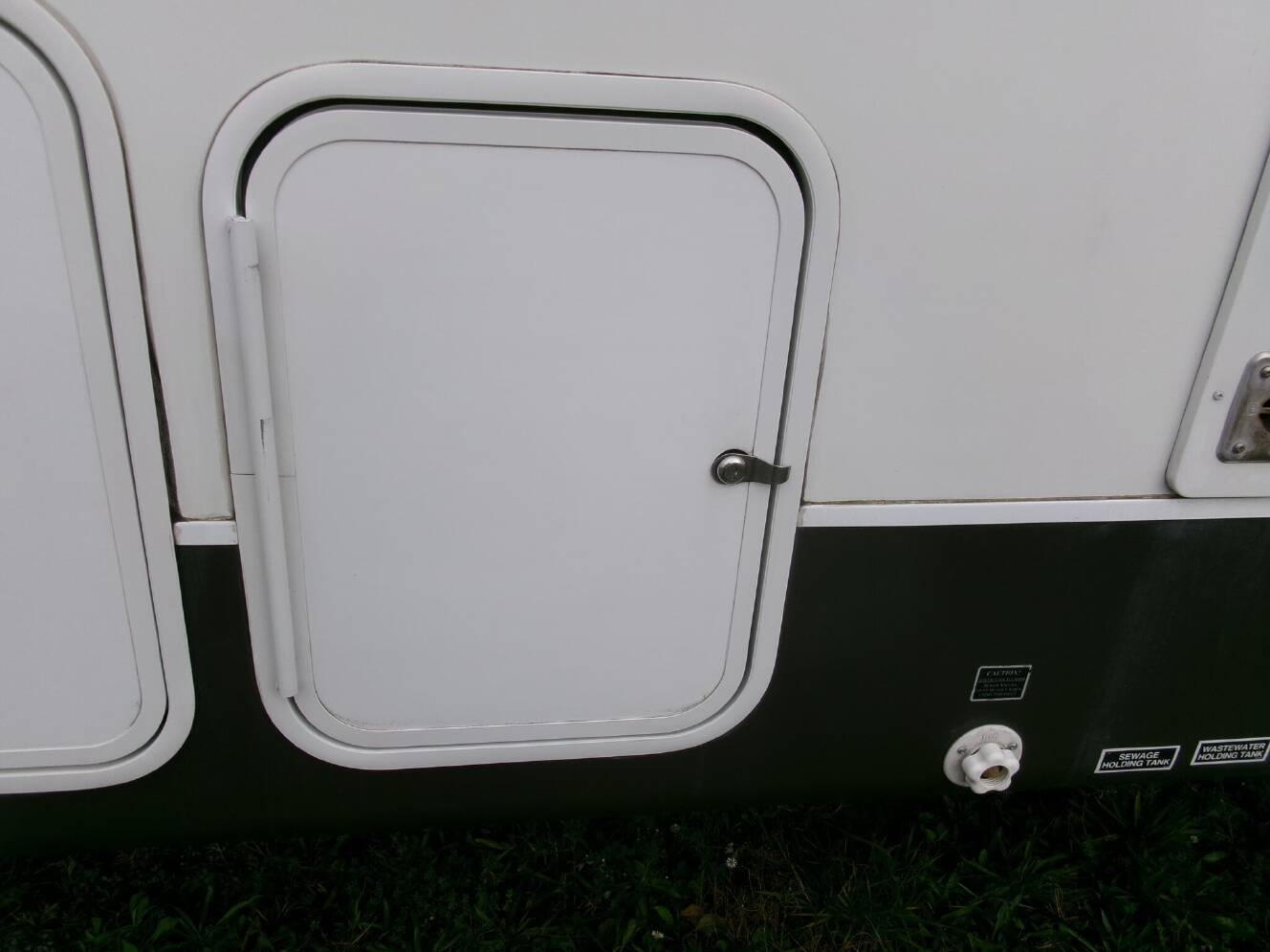 A photo of this 2012 Yellowstone Rv Canyon Trail 30FSES