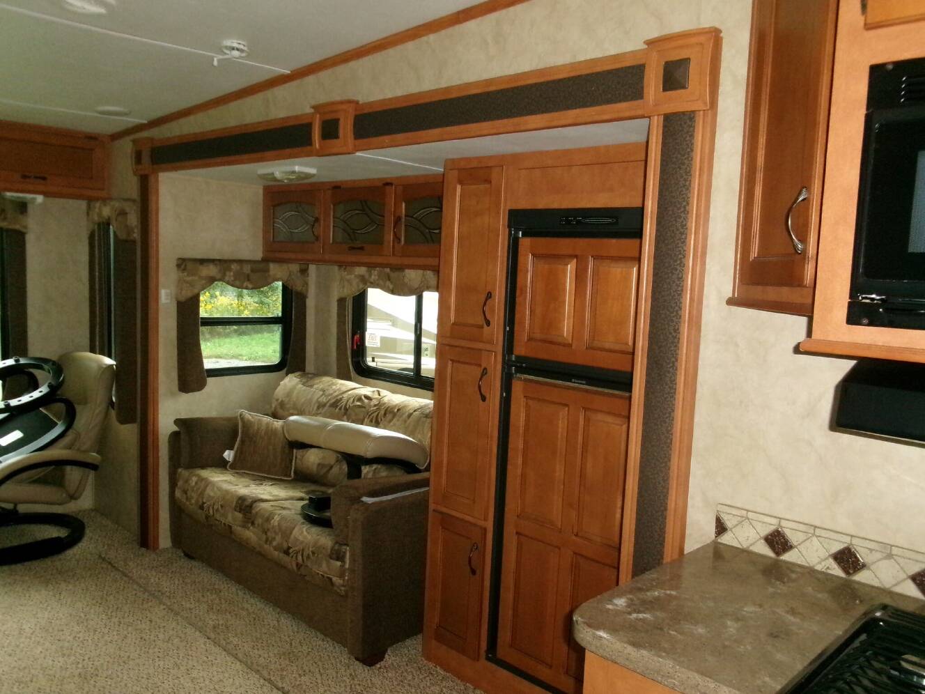 A photo of this 2012 Yellowstone Rv Canyon Trail 30FSES