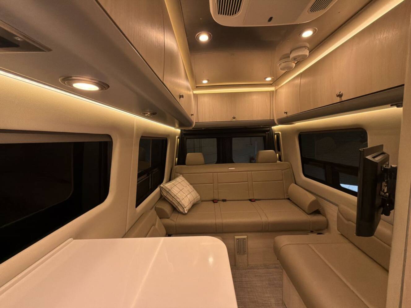 A photo of this 2026 Airstream Interstate 24GTX