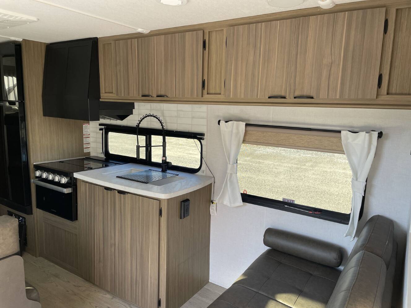 A photo of this 2025 Forest River SALEM CRUISE LITE 261BHXL