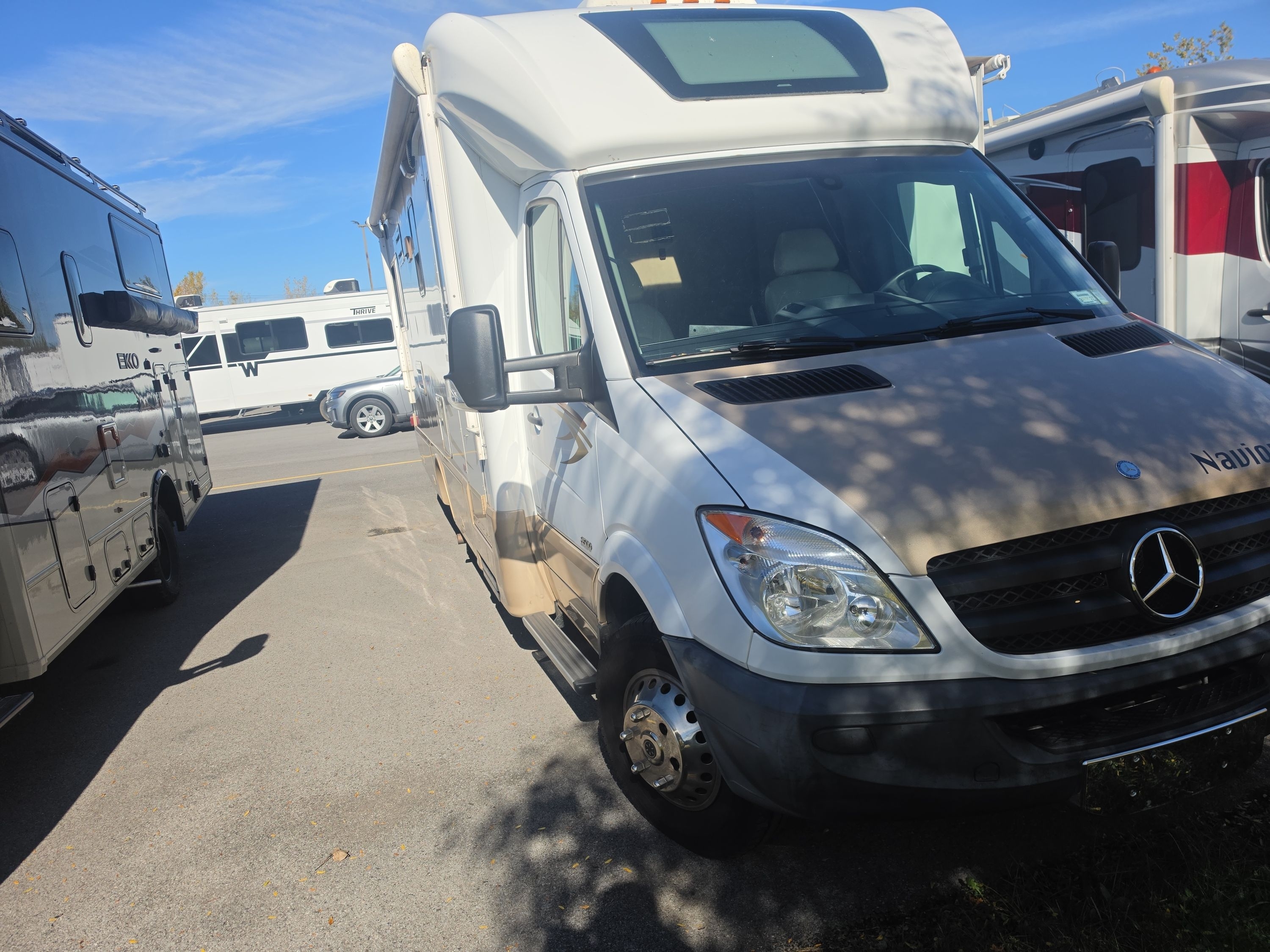 2014 Itasca NAVION 24G in syracuse NY