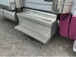 2020 PETERBILT 389