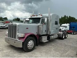 2020 PETERBILT 389