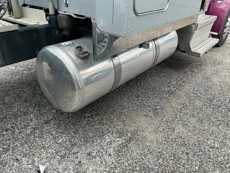 2020 PETERBILT 389