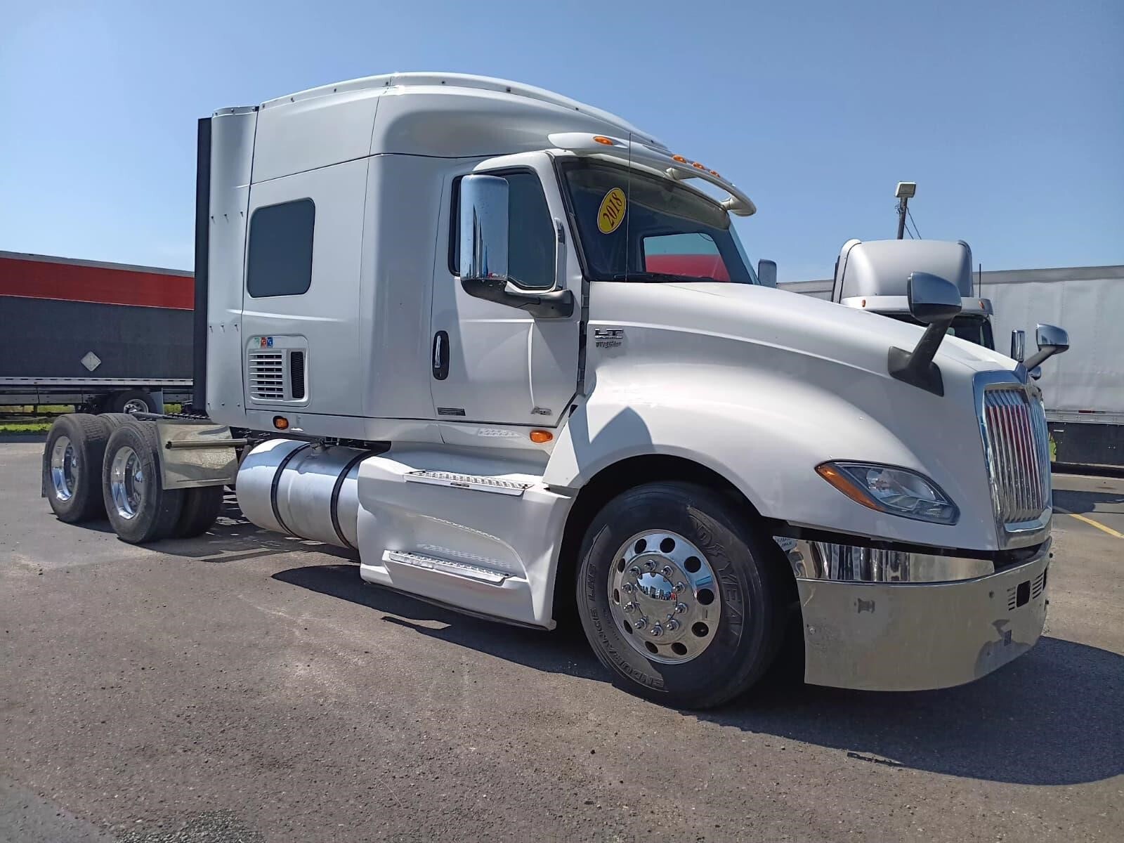 2018 INTERNATIONAL LT in Mission, TX