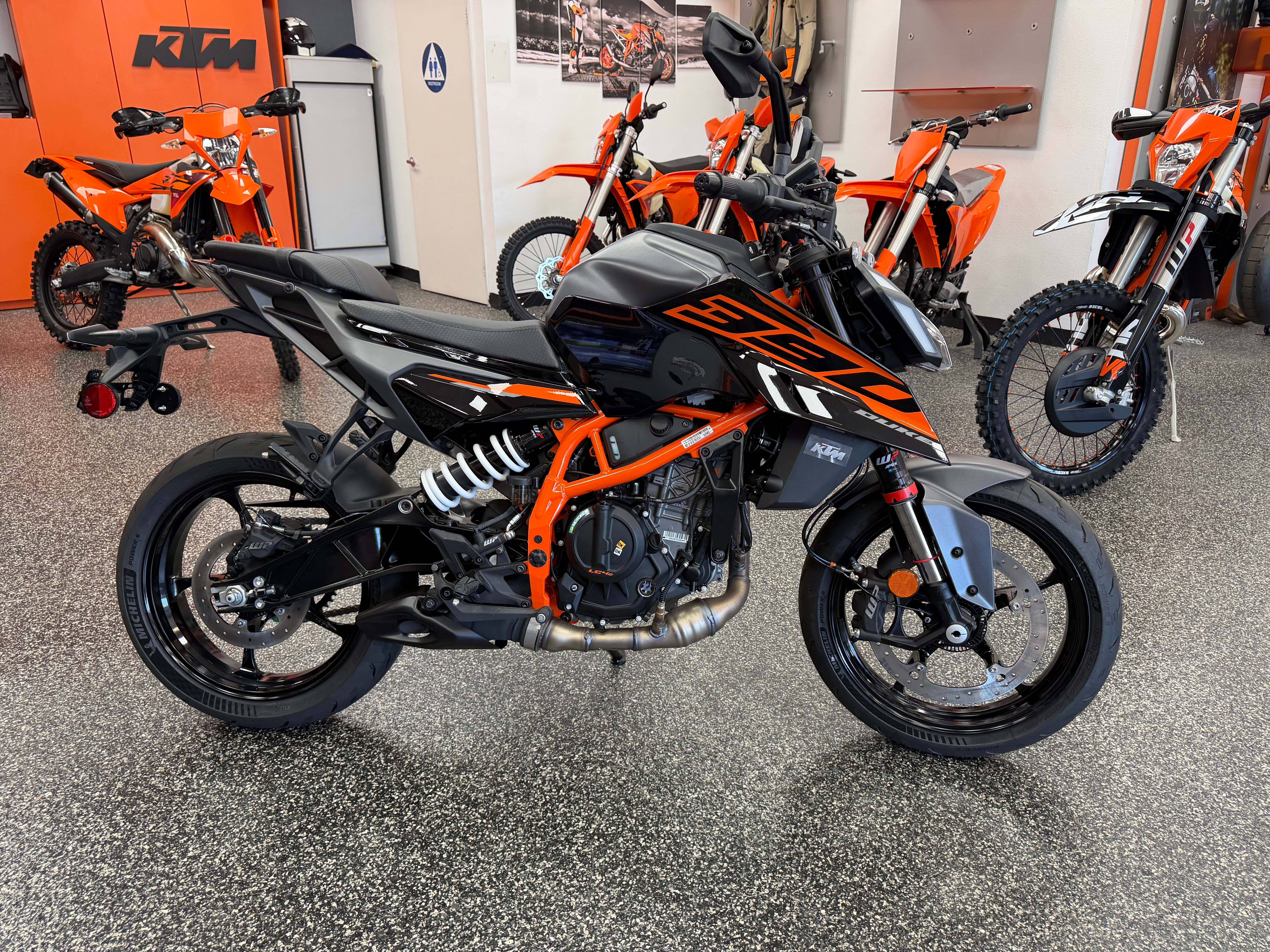 2026 KTM 390 Duke - BLACK 390 in Poway, CA