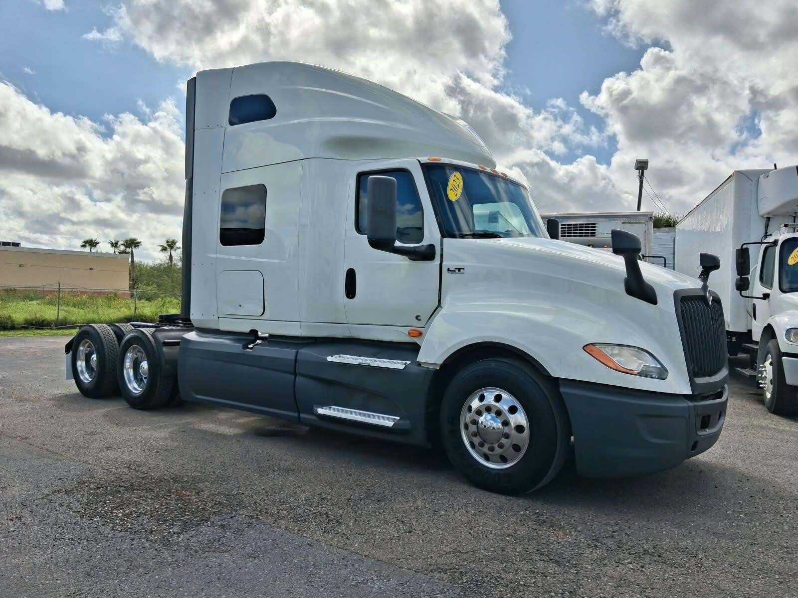 2023 INTERNATIONAL LT in Mission, TX