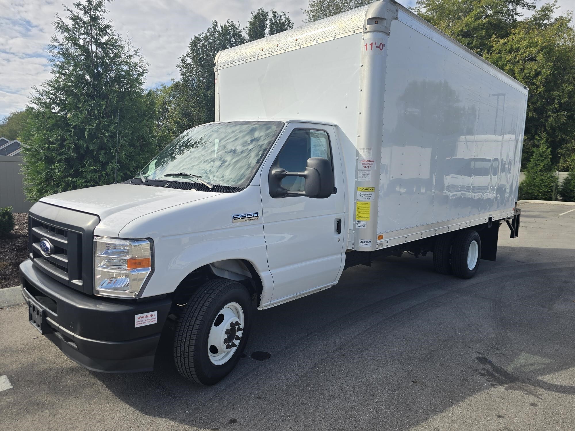 2025 FORD E350 in Murfreesboro, TN