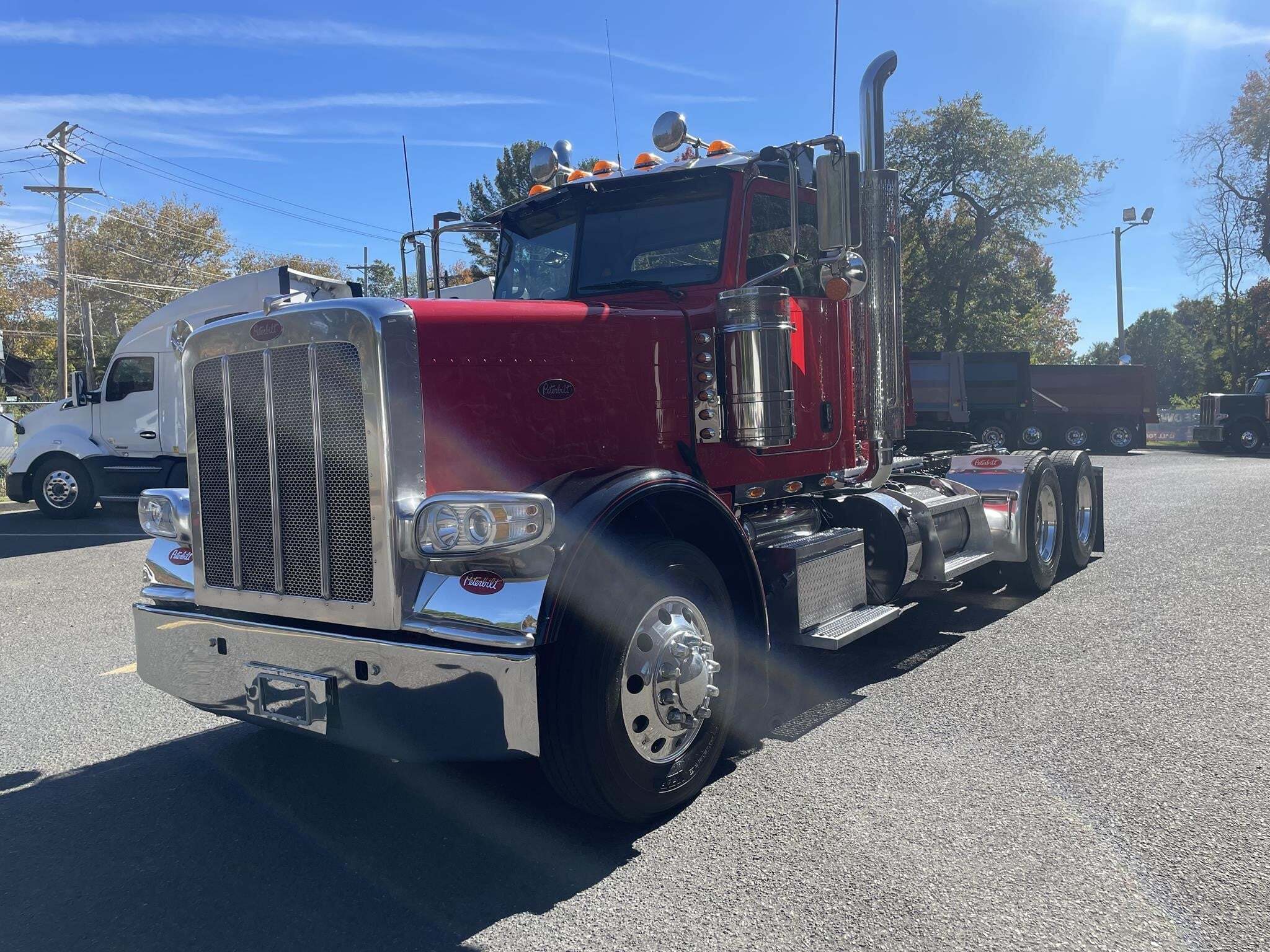2023 PETERBILT 389 in Clarksburg, NJ