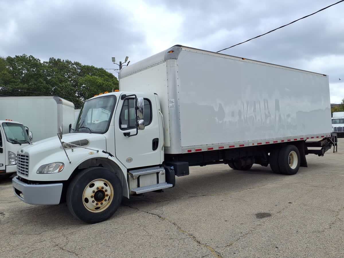 2019 FREIGHTLINER BUSINESS CLASS M2 106 in Warwick, RI