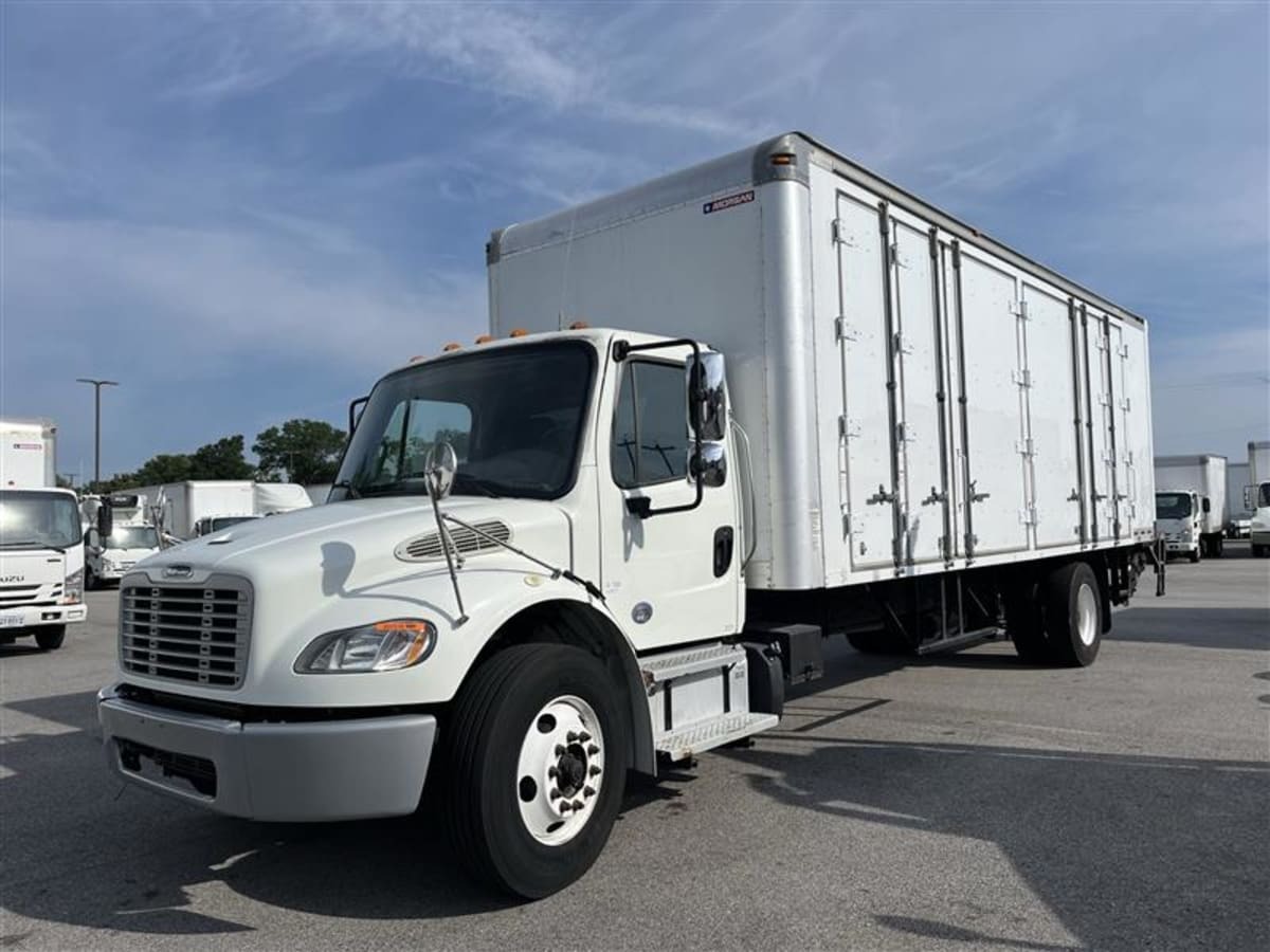 2019 FREIGHTLINER BUSINESS CLASS M2 106 in Laurel, MD