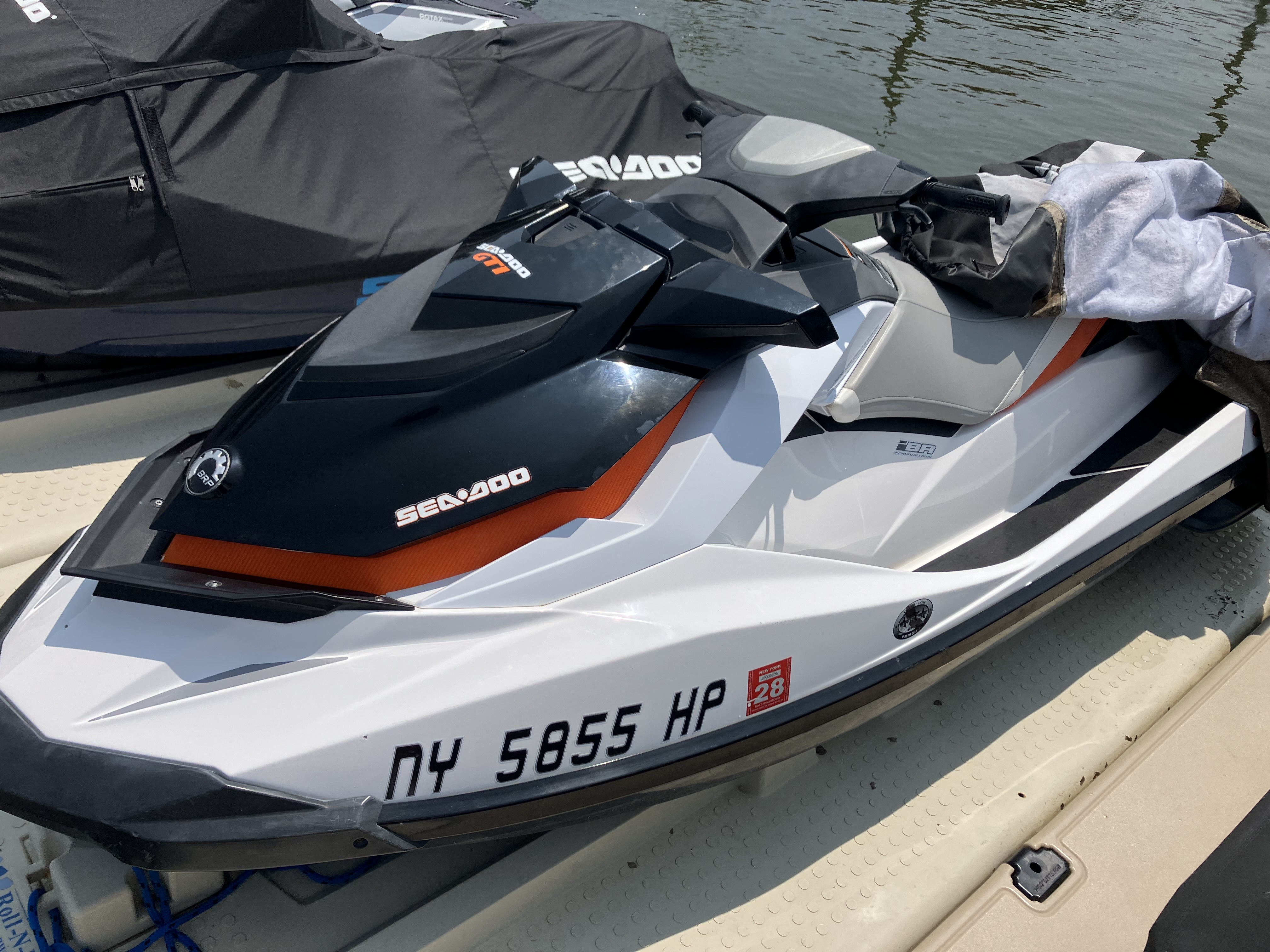 2012 Sea-Doo GTI 130 IBR in tuckahoe NY