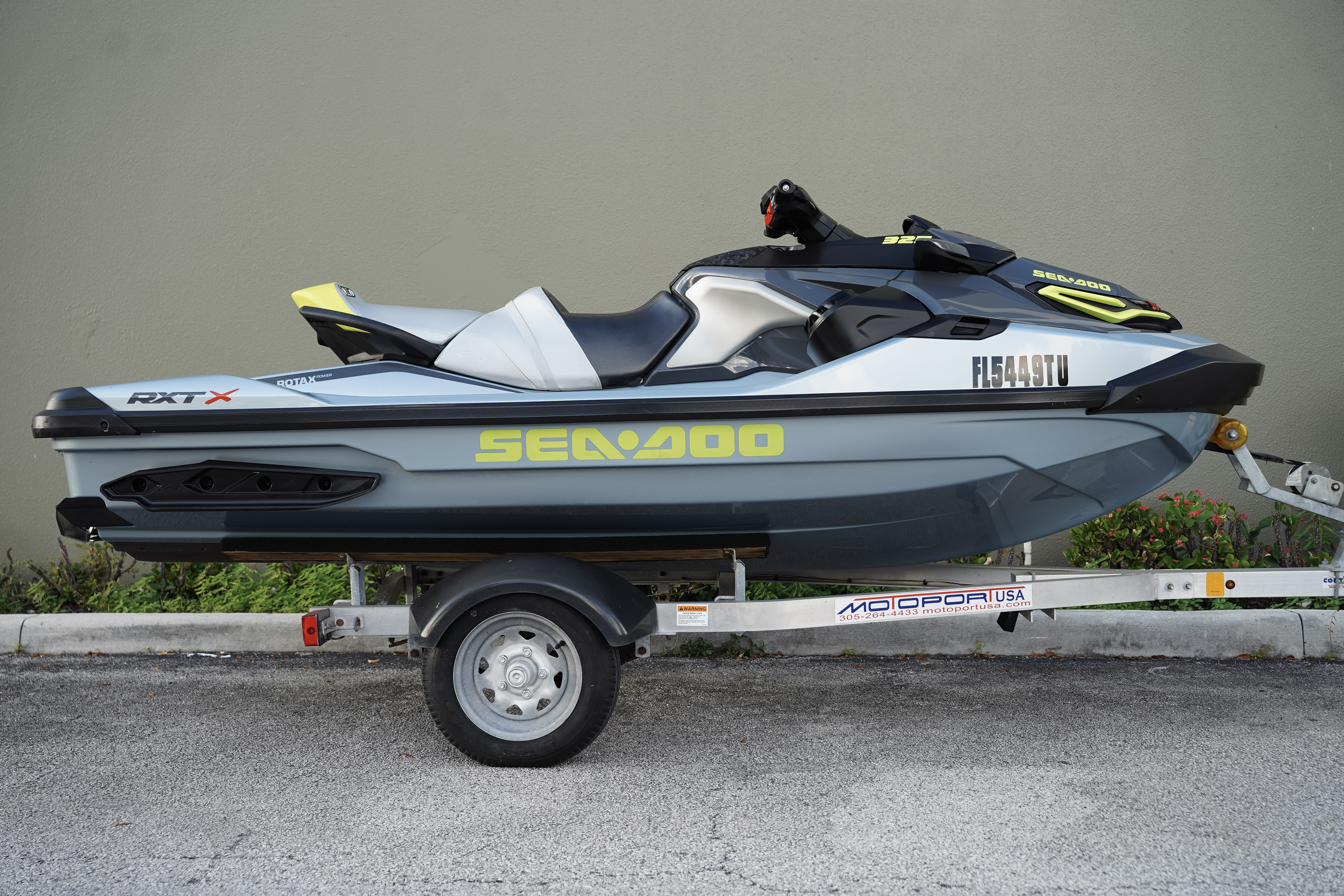 2024 Sea-Doo RXTX 325 in north miami beach FL