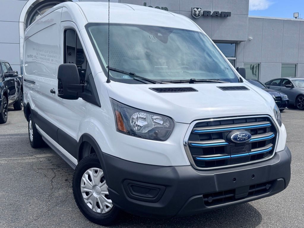 2023 FORD TRANSIT 350 in Inwood, NY