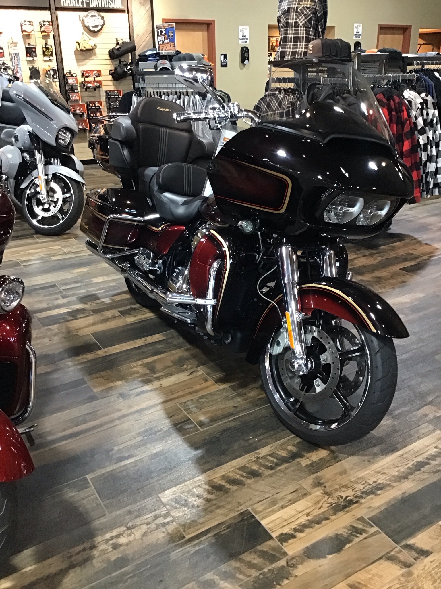 2023 Harley-Davidson CVO™ Road Glide® Limited Anniversary CVO LIMITED in Salisbury, MD