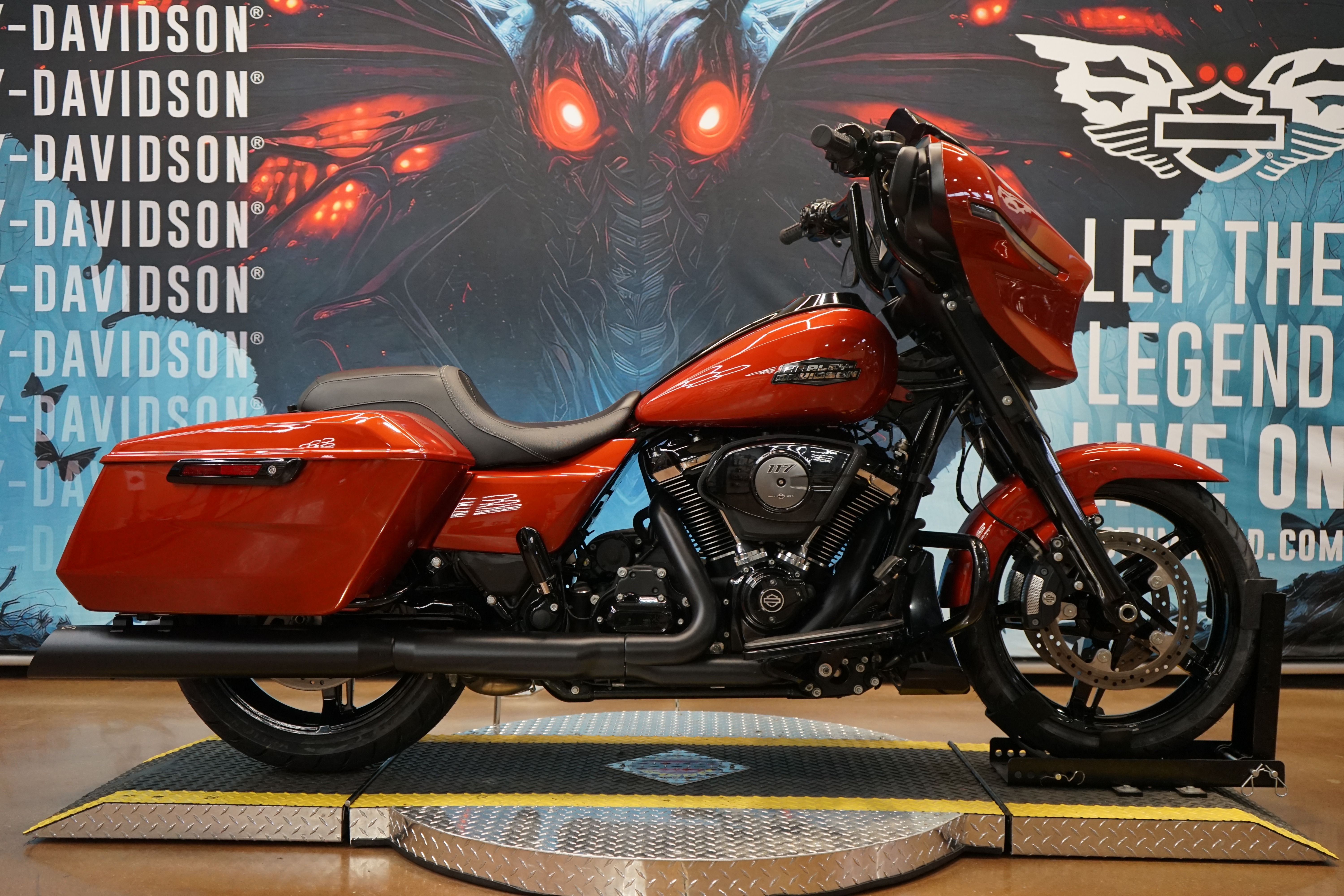2024 Harley-Davidson Street Glide® Touring motorcycle