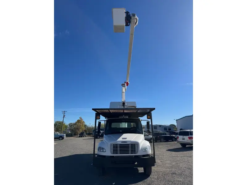 2018 FREIGHTLINER BUSINESS CLASS M2 106