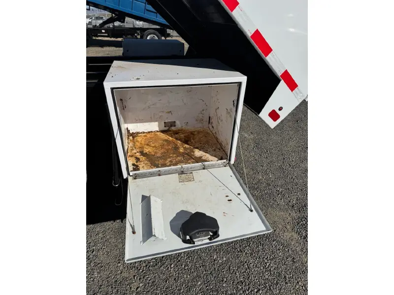 2018 FREIGHTLINER BUSINESS CLASS M2 106