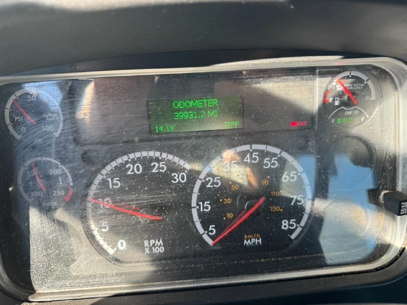 2018 FREIGHTLINER BUSINESS CLASS M2 106
