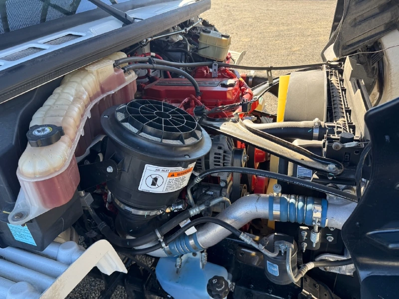 2018 FREIGHTLINER BUSINESS CLASS M2 106