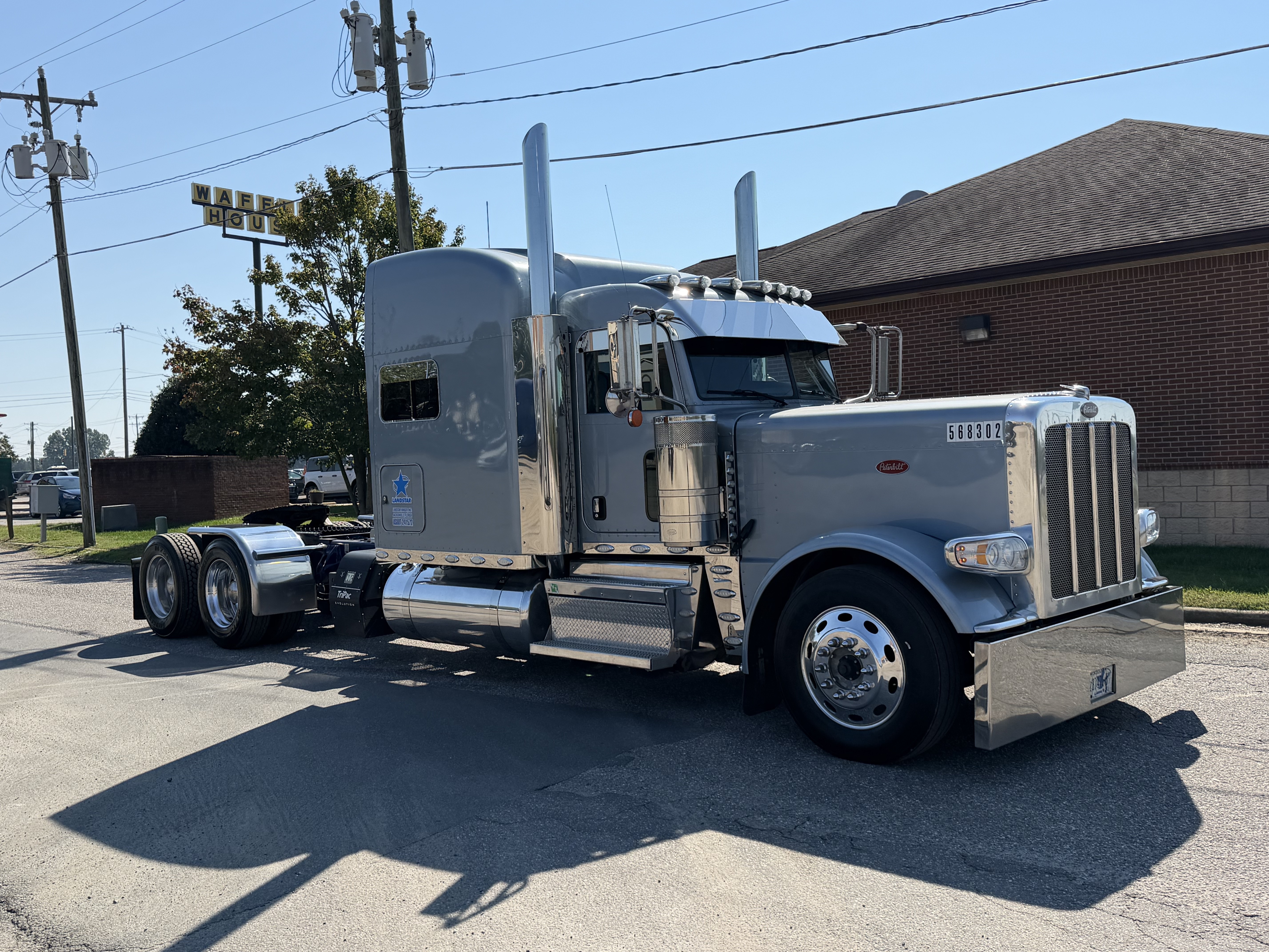 2022 PETERBILT 389 in Mooresville, NC