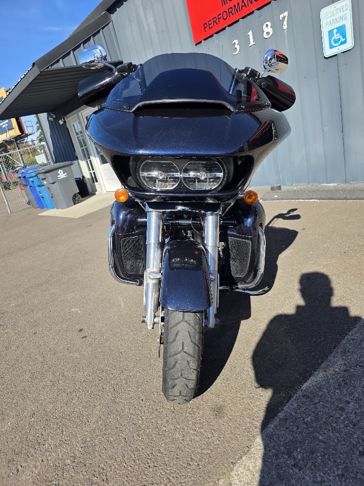 2019 Harley-Davidson ROAD GLIDE ULTRA in hubbard OR