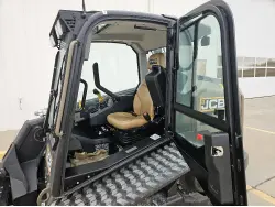 2026 JCB 3TS-8T