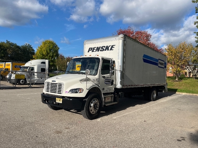 2024 FREIGHTLINER BUSINESS CLASS M2 106 in Burlington, NJ
