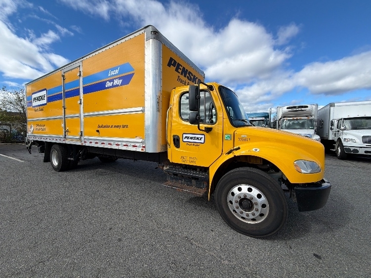 2020 FREIGHTLINER BUSINESS CLASS M2 106 in South Plainfield, NJ