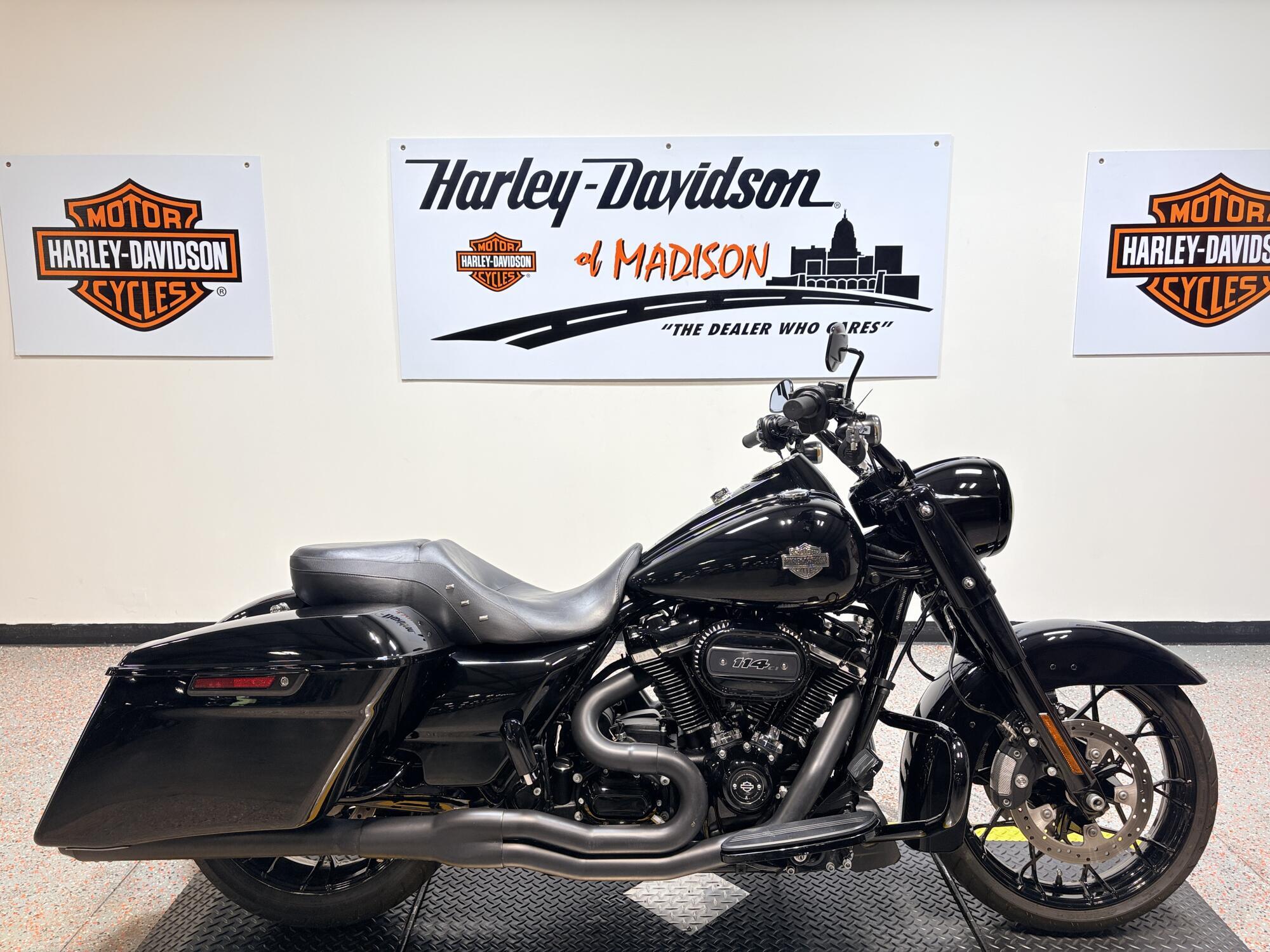 2022 Harley-Davidson Road King Special SPECIAL in Madison, WI