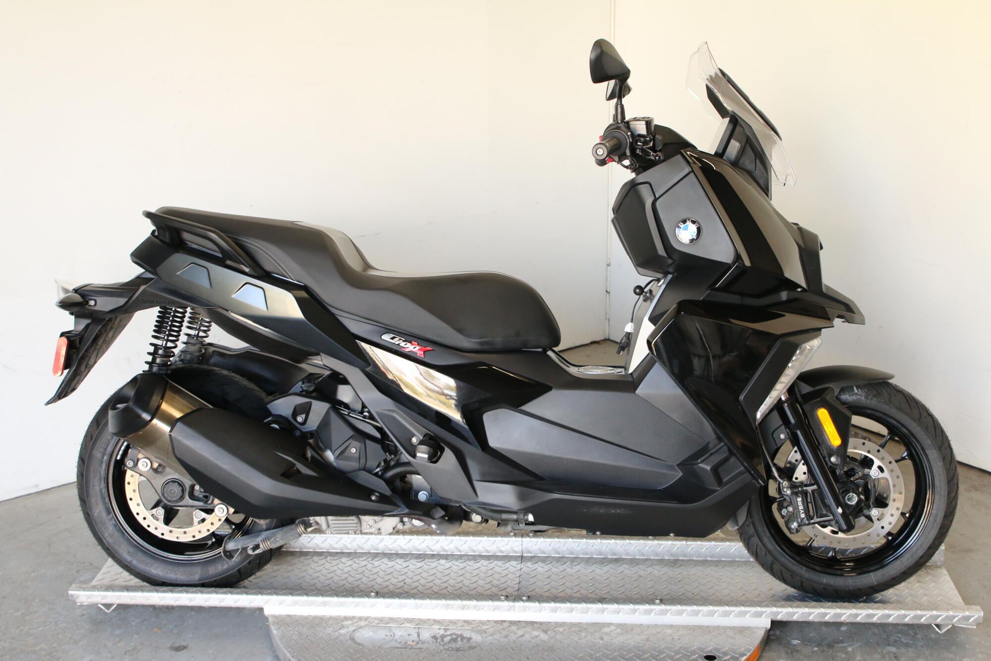 2019 BMW MOTORRAD C 400 X 400 X in San Diego, CA