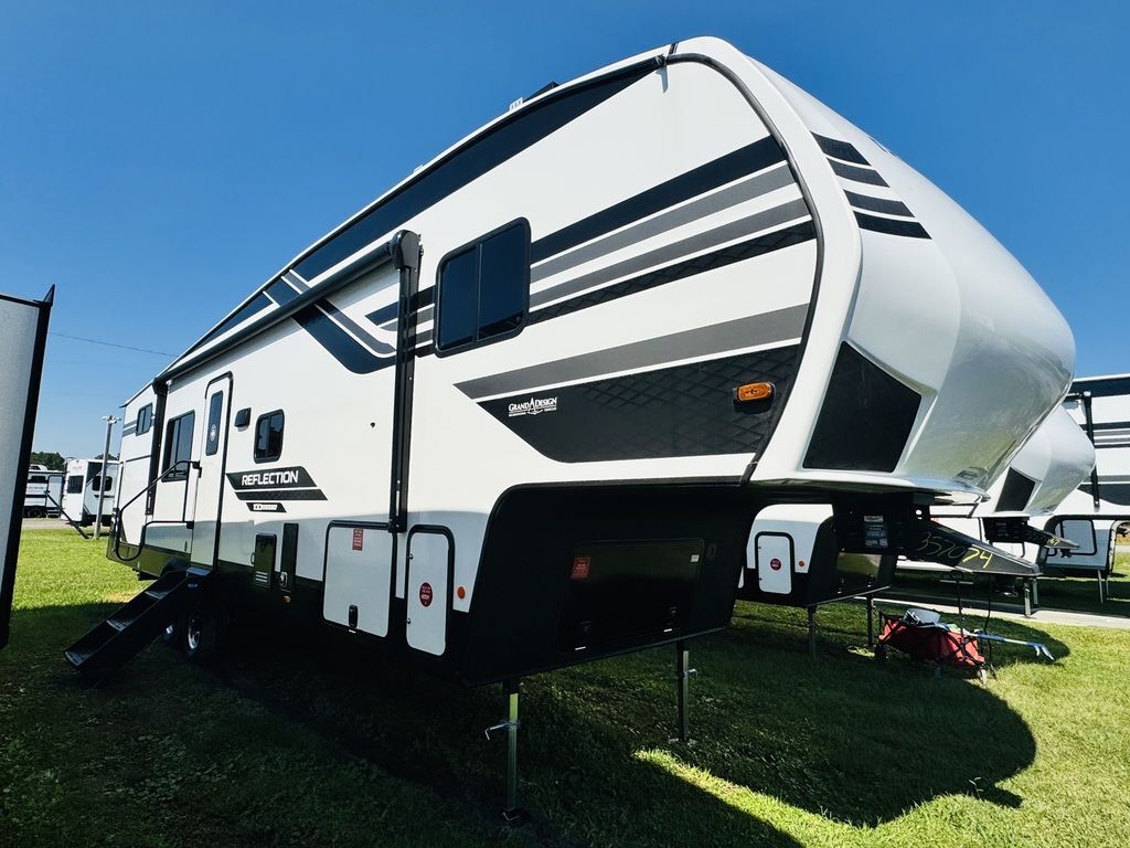 2027 Grand Design REFLECTION 100 SERIES 32BH in newport NC